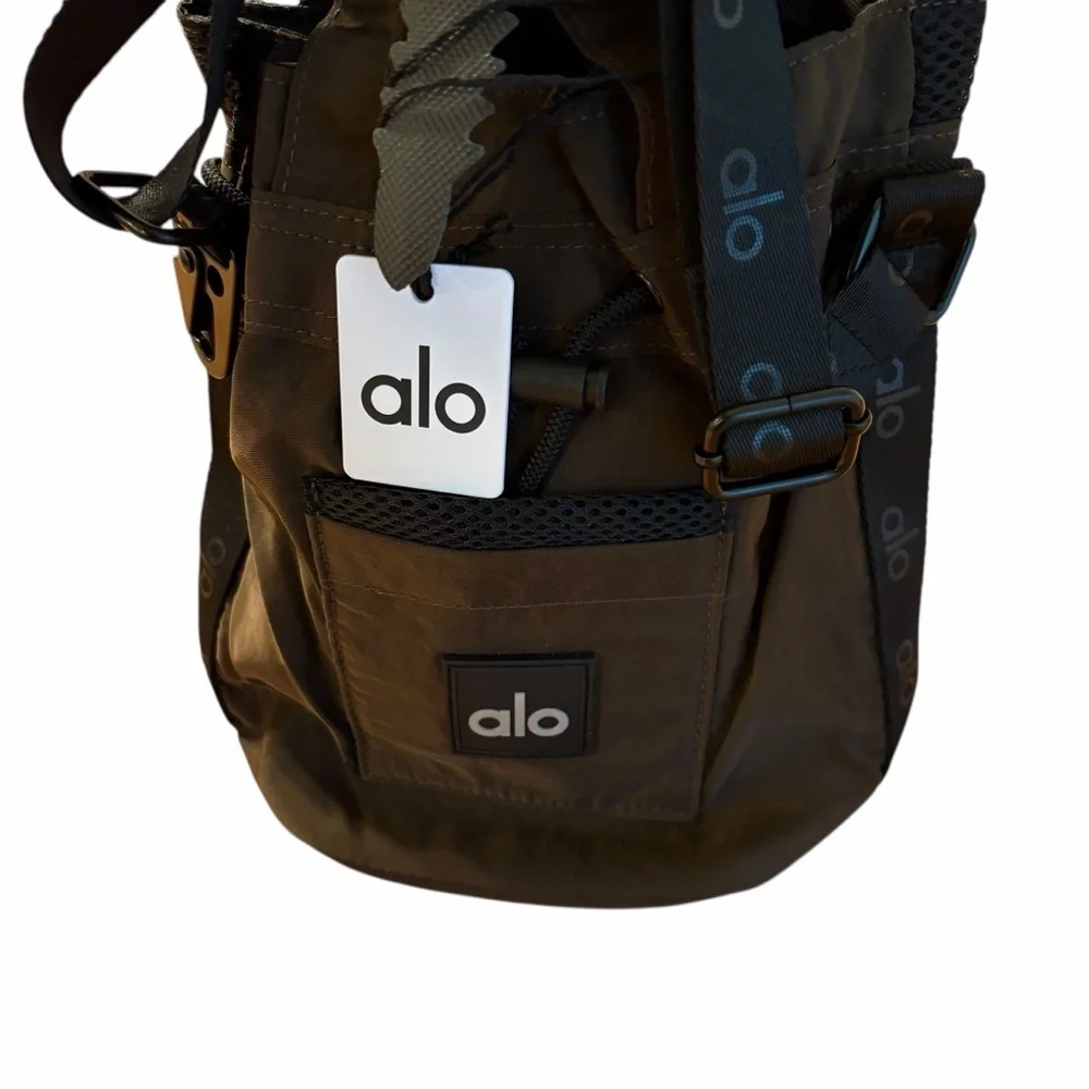 🖤 Alo Yoga | Bucket Bag | Brown + Black | New With Tags | EXCELLENT